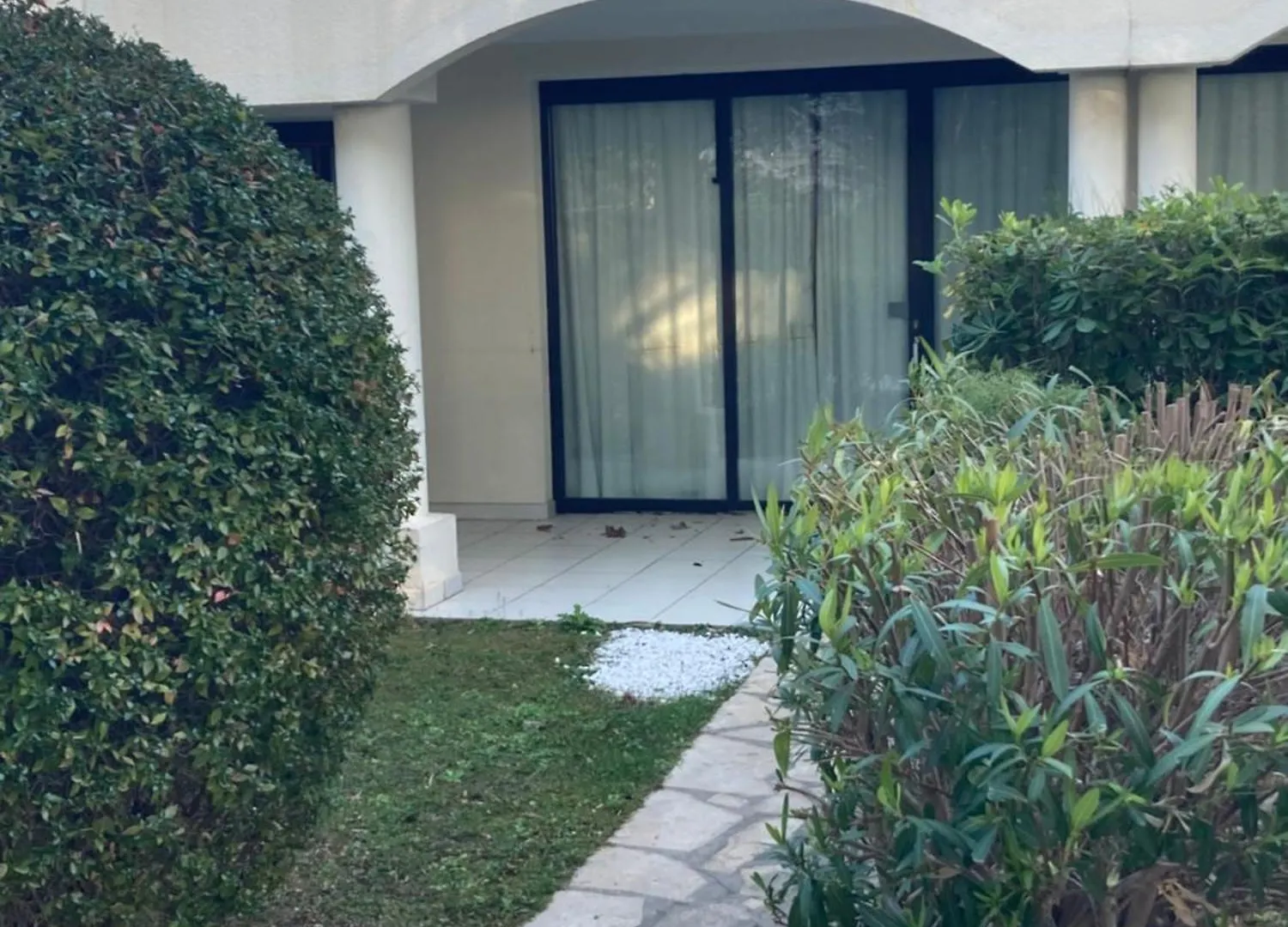Charmant 2 Pieces Residence Avec Piscine Vue Mer Cannes Apartment