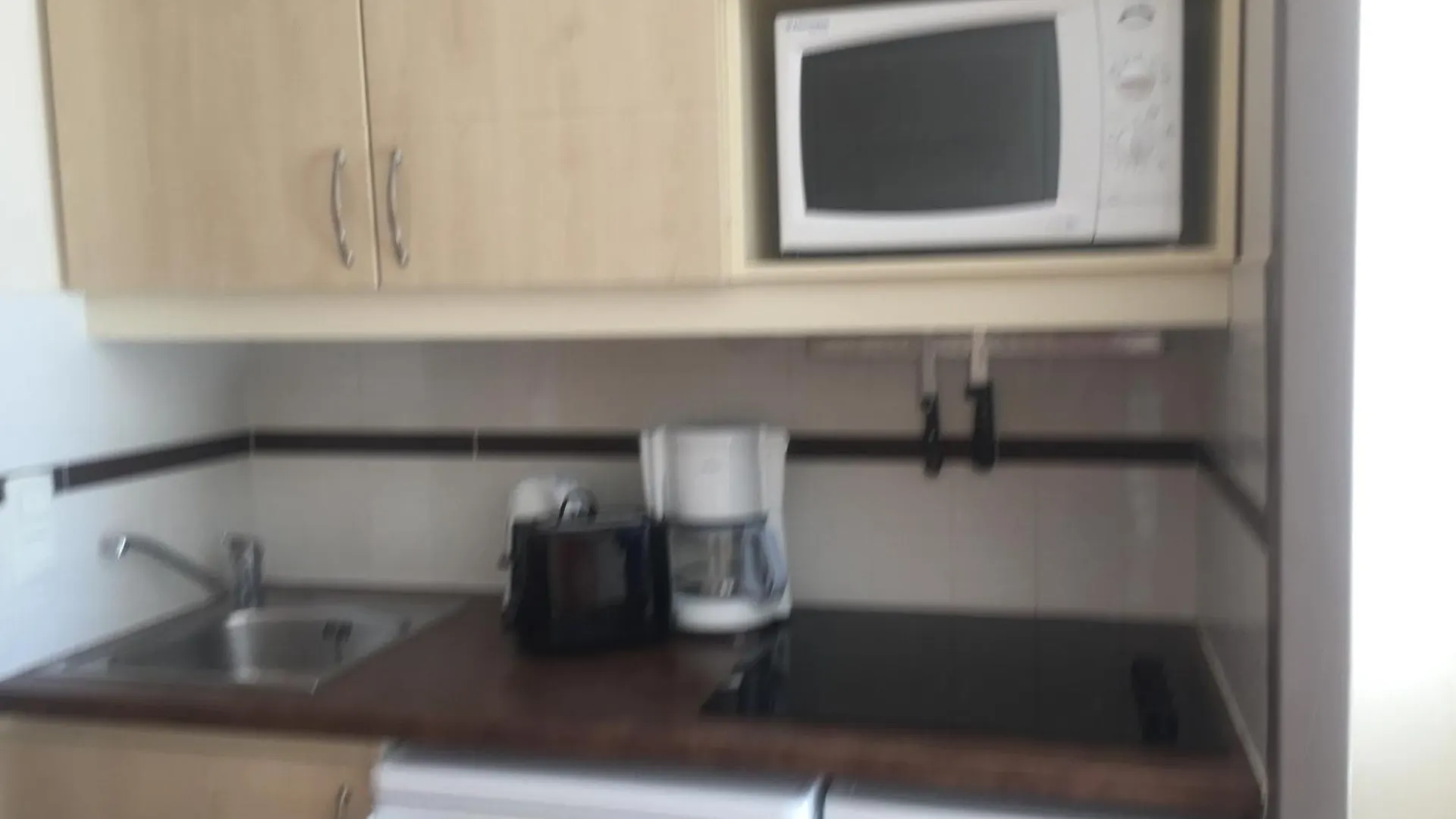 Apartment Charmant Appartement Dans Residence Avec Piscine Vue Mer Cannes France