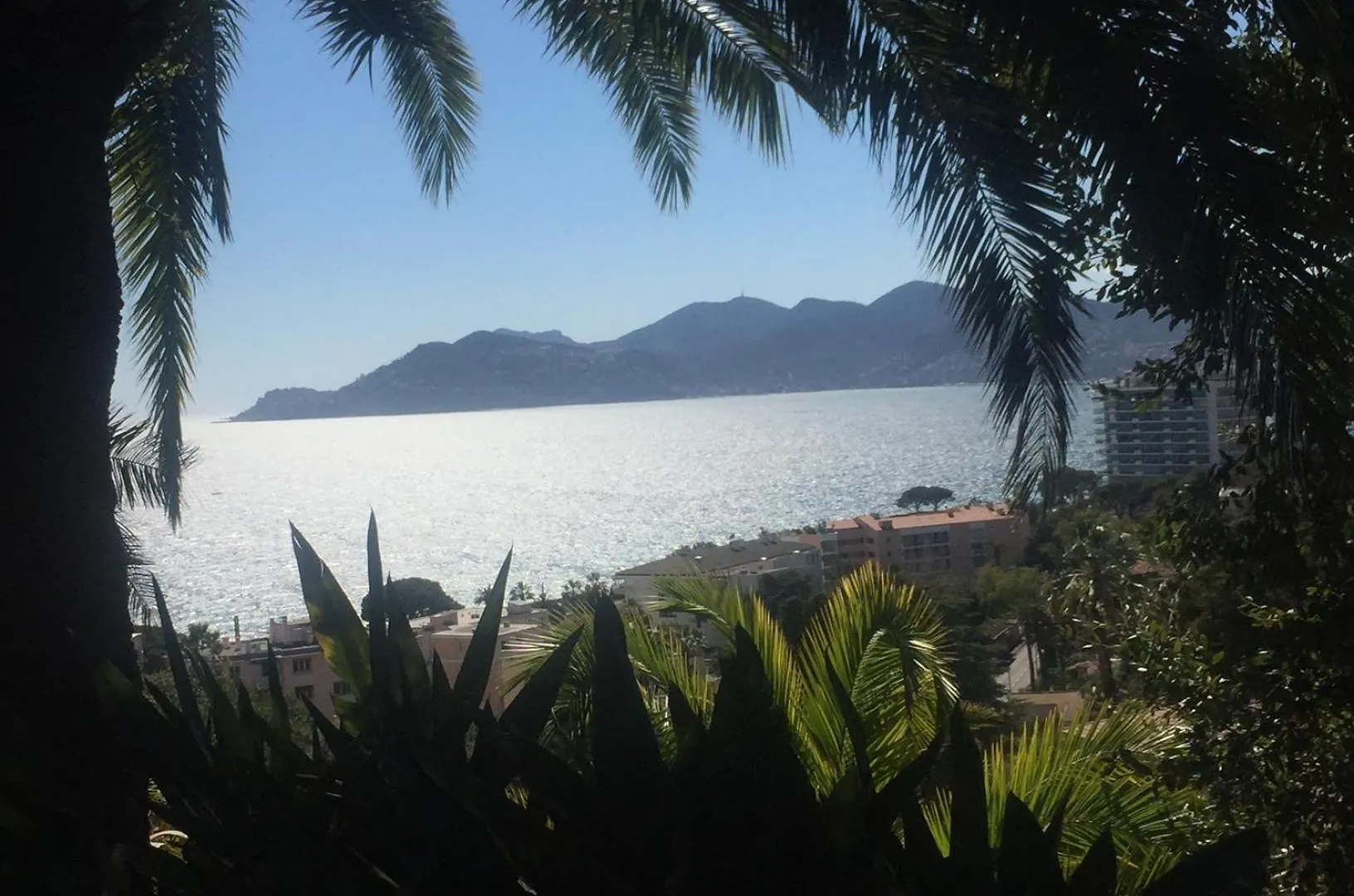 Charmant Appartement Dans Residence Avec Piscine Vue Mer Cannes 0*,